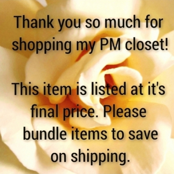 ELF Blue Makeup Primer for a Flawless Finish - Picture 5 of 5